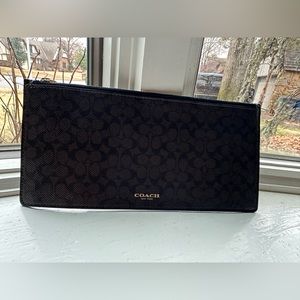 Coach wallet/pouch